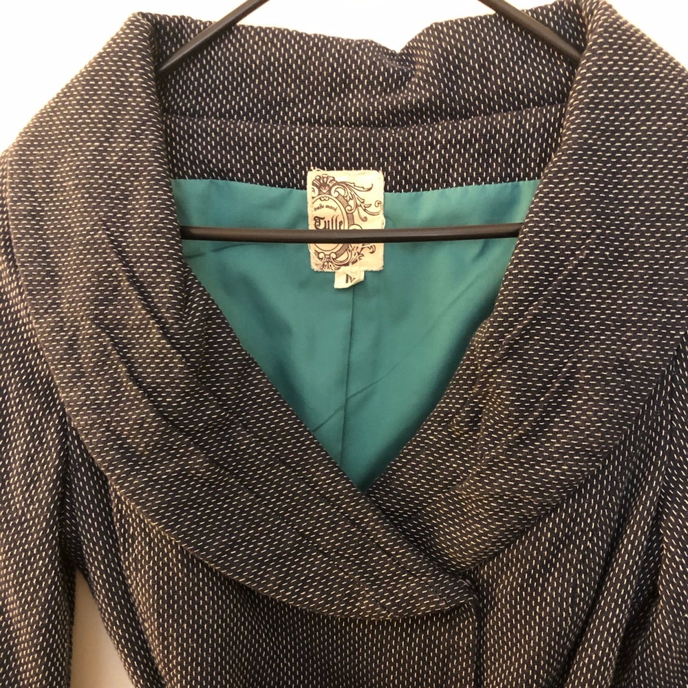 Retro jacket from ModCloth - Picture 3 of 4